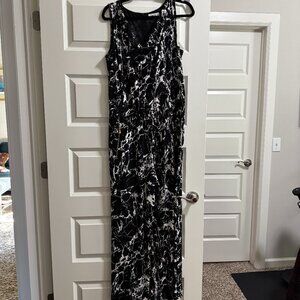 Calvin Klein Black & White Abstract Print Women's Jumpsuit in size XL
